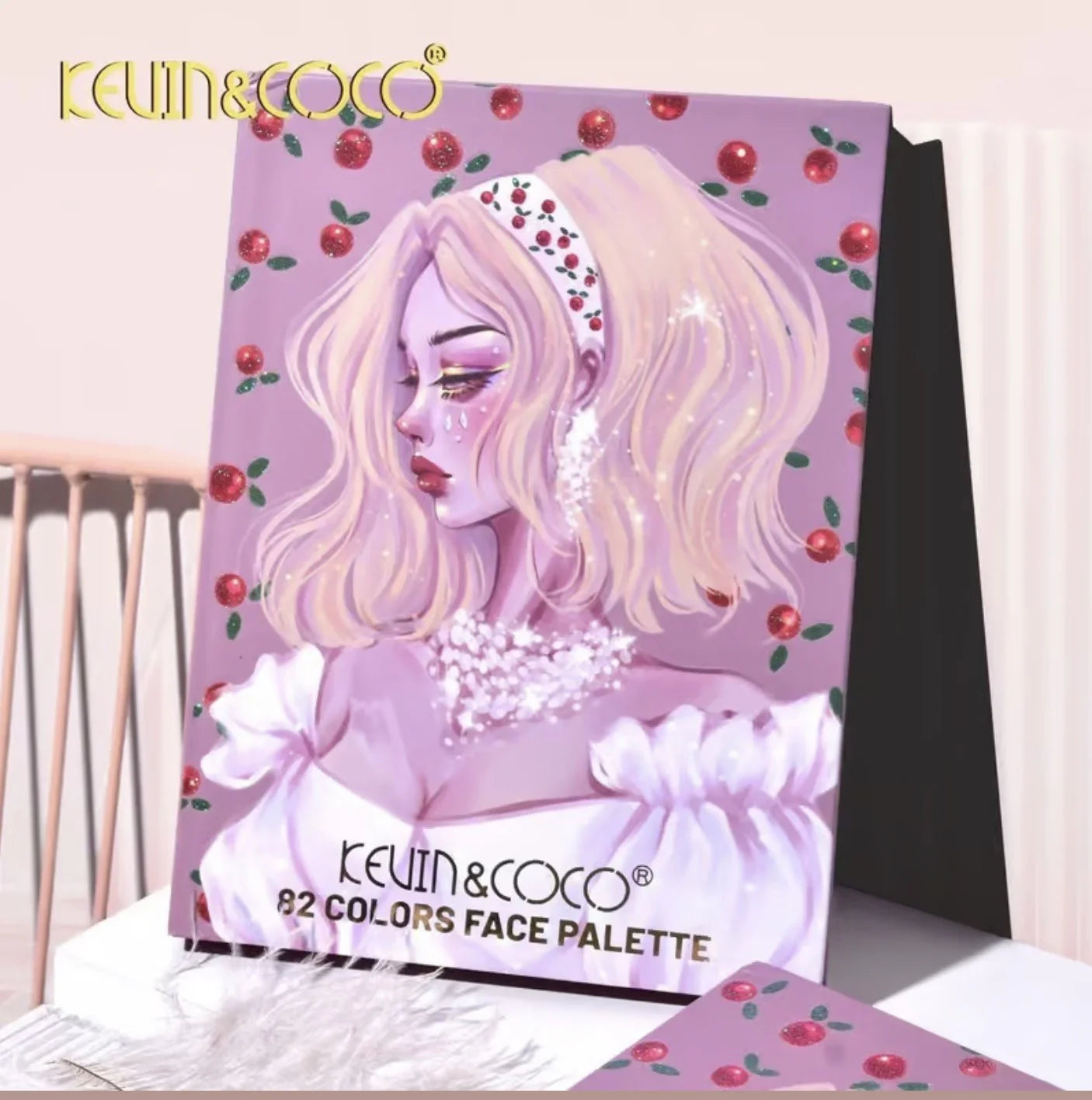 Book Makeup Palette 82 Couleurs Cherry Girl - Kevin & Coco